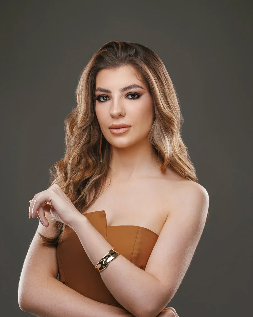 Foto da Dra. Gabrielli Valero